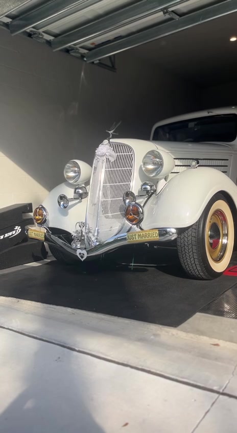 1930s Classic Car Detail