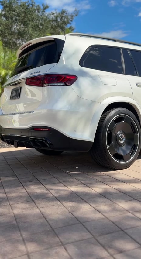 Mercedes-AMG GLS 63 Rear